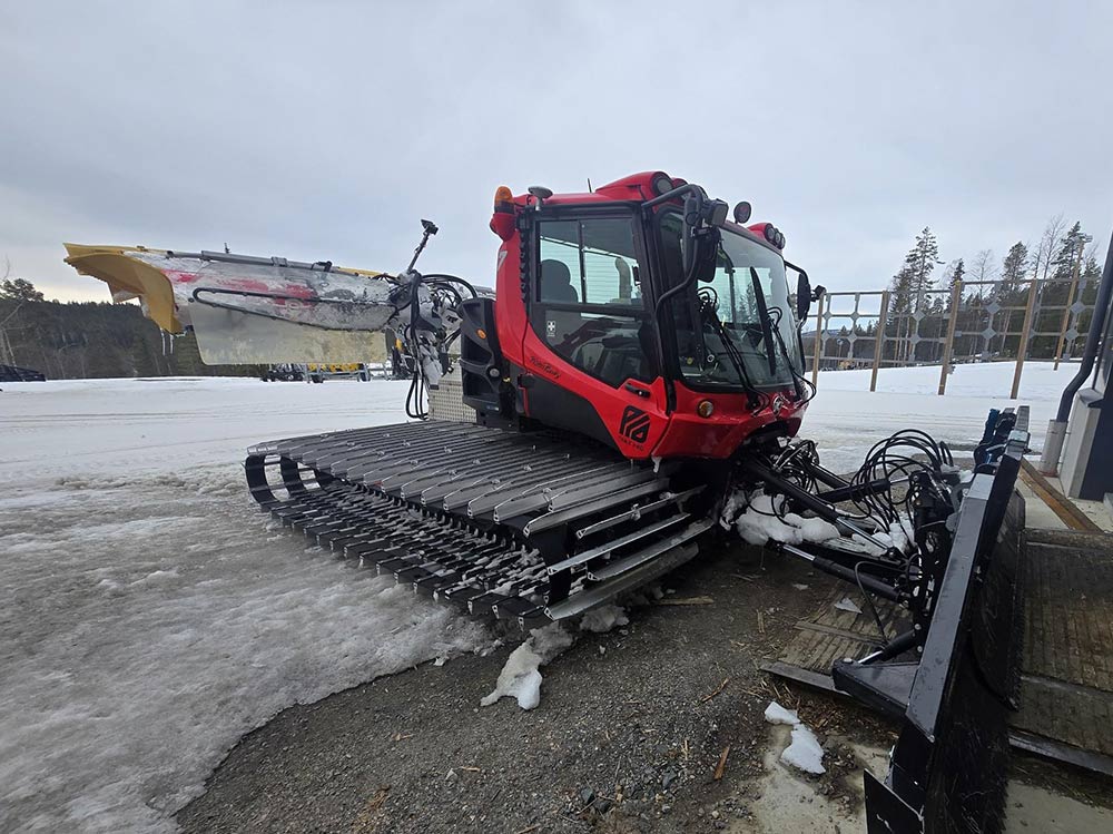 Pistenbully 400